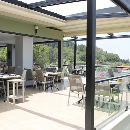 Belizi Bed & Breakfast 4*