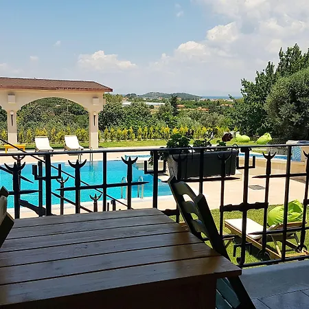 Belizi Bed & Breakfast 4*