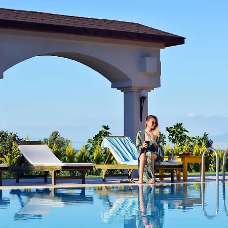 Bed & Breakfast Belizi 4*