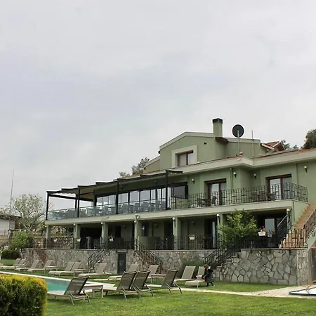 Belizi Bed & Breakfast 4*