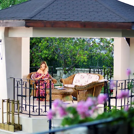 Couette-café Belizi Urla