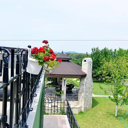 Bed & Breakfast Belizi 4*